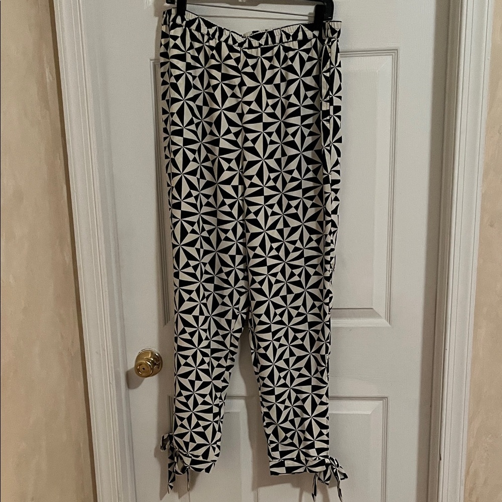 ASOS black and white geometric print jogger pants. Size 12.